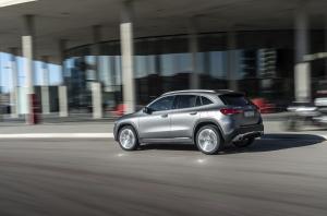 Mercedes-Benz GLA220 d 4Matic Progressive Line 2020 года  (WW)